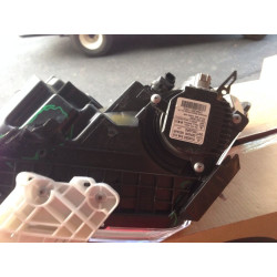 Nissan Rogue Xenon Headlight with Ballast (Right) 2009-2013