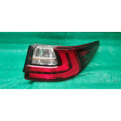 81551-33621 Lexus ES 300 Right LED Tail Lamp 2016-2018