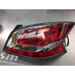 26550-9HM0A Nissan Altima Right Tail Light 2013-2015