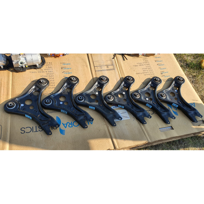 1EK407152 Volkswagen ID.4 Right Front Lower Control Arm 2021-2023
