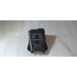 D09K-67XD0 Mazda 2 Windshield Pre-Crash Radar Sensor Camera 2014-2018