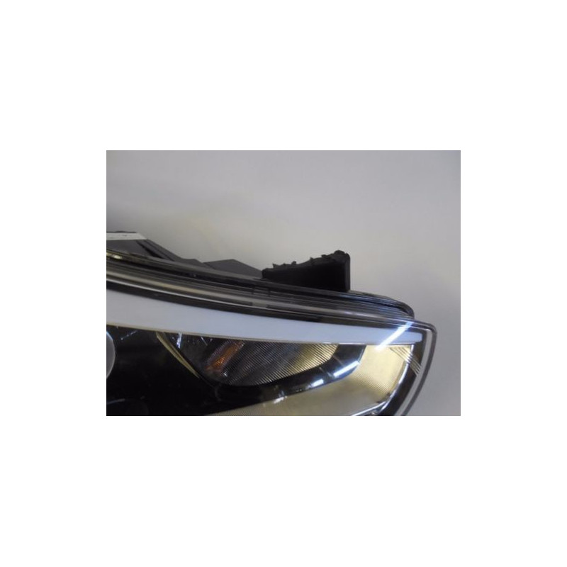Hyundai Accent Right LED-Style Headlight 2013-2015