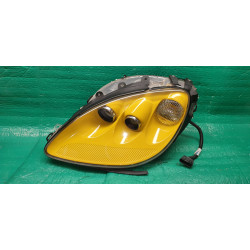 15220629 Chevrolet Corvette Left Xenon Headlight (Yellow) 2005-2013