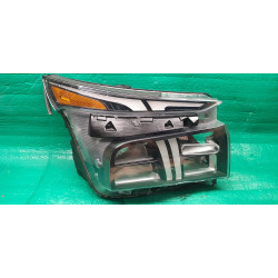 92102-S2500 Hyundai Santa Fe Right LED Headlight 2021 92180-S2500