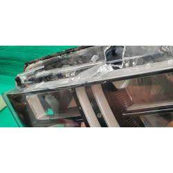 92102-S2500 Hyundai Santa Fe Right LED Headlight 2021 92180-S2500