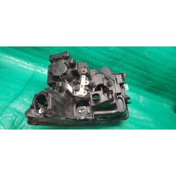 92102-S2500 Hyundai Santa Fe Right LED Headlight 2021 92180-S2500