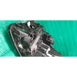 92102-S2500 Hyundai Santa Fe Right LED Headlight 2021 92180-S2500