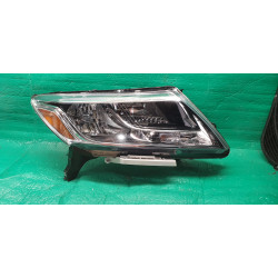 26010-3KA0A Nissan Pathfinder Right Halogen Headlight 2013-2016