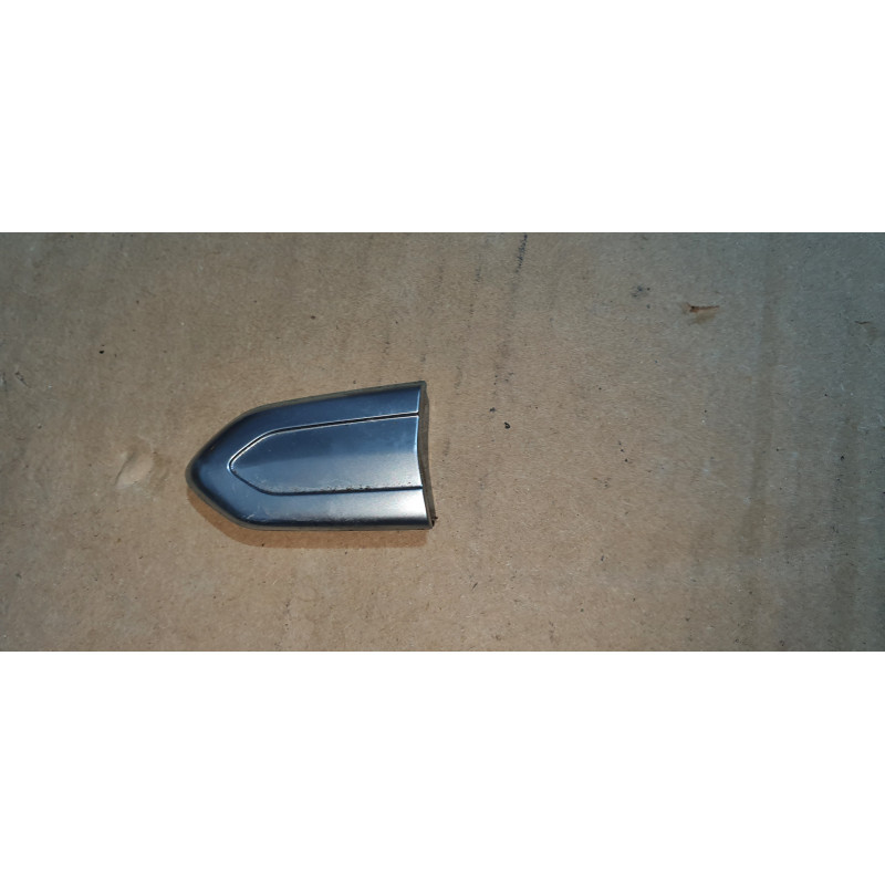 13522322 Cadillac ATS Left Front Door Handle Cover Cap 2013-2021