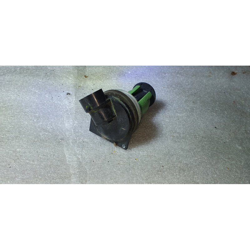 20911539 Cadillac ATS Windshield Washer Fluid Level Sensor 2013-2023