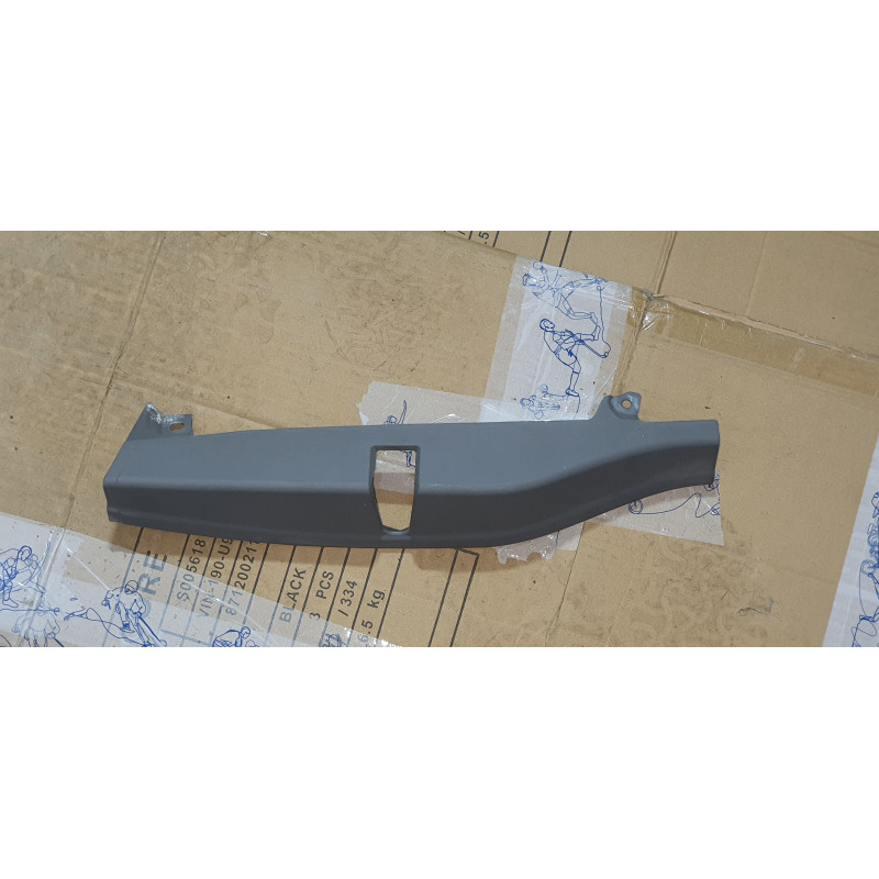 A2217280156 Mercedes-Benz S Left Front Side Door Lock Cover Trim 2007-2013
