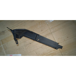 84075649 Cadillac CT6 Front Left Wiper Cowl Extension Filler Cover 23420779