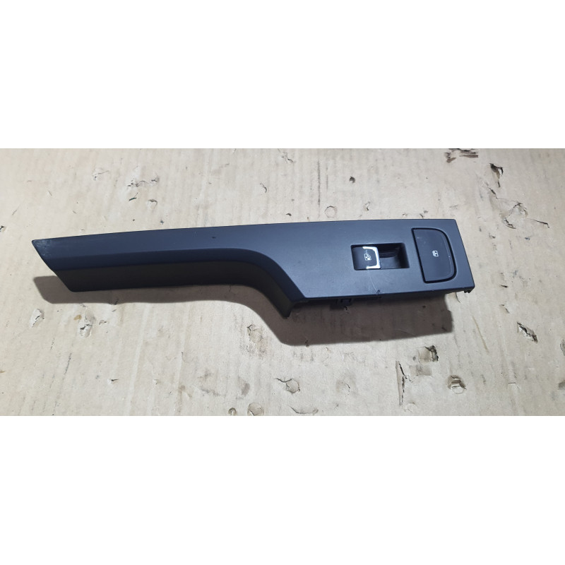 23171428 Cadillac CT6 Rear Left Door Window Sunroof Switch Bezel 2016-2020