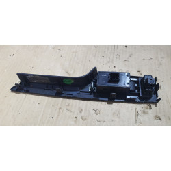 23171428 Cadillac CT6 Rear Left Door Window Sunroof Switch Bezel 2016-2020