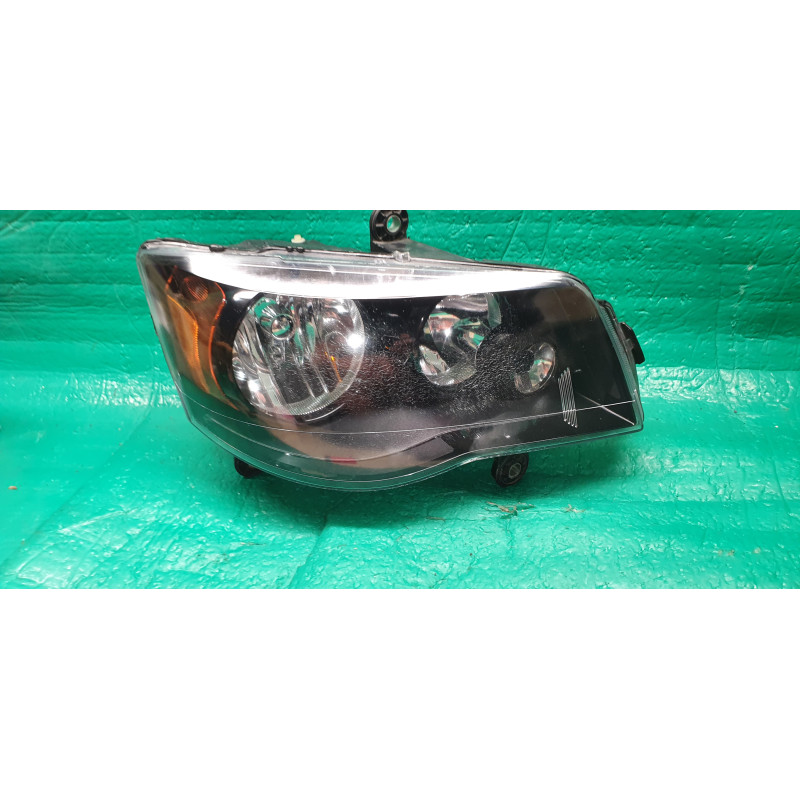 68206500AC Chrysler Town & Country Right Black Headlight 2014-2018