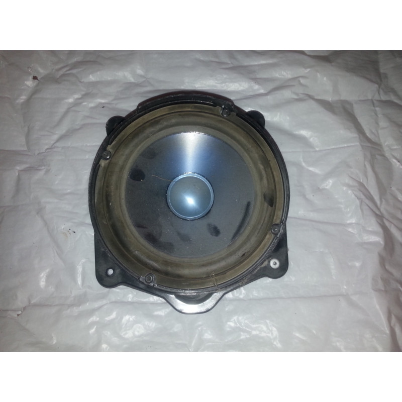 2218203702 Mercedes-Benz S-Class Rear Door Speaker 2007-2013