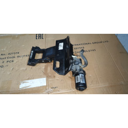 68361654AA Dodge RAM 2500 Crew Cab Right Running Board Bracket Step Motor