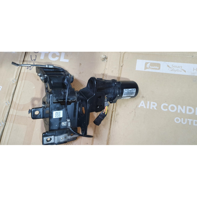 JL1B-16470-AG Ford Expedition Right Running Board Step Bracket Motor