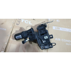 JL1B-16471-AG Lincoln Navigator Left Running Board Step Motor 2018-2023