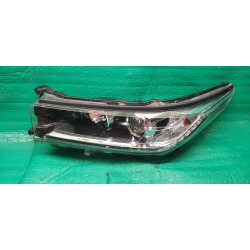 81150-0E390 Toyota Highlander Left LED Halogen Black Accent Headlight