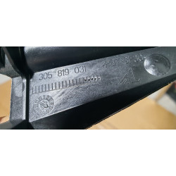 1305819031 BMW 4 Right Headlight Lower Bracket 2013-2017