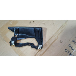 1305819031 BMW 4 Right Headlight Lower Bracket 2013-2017