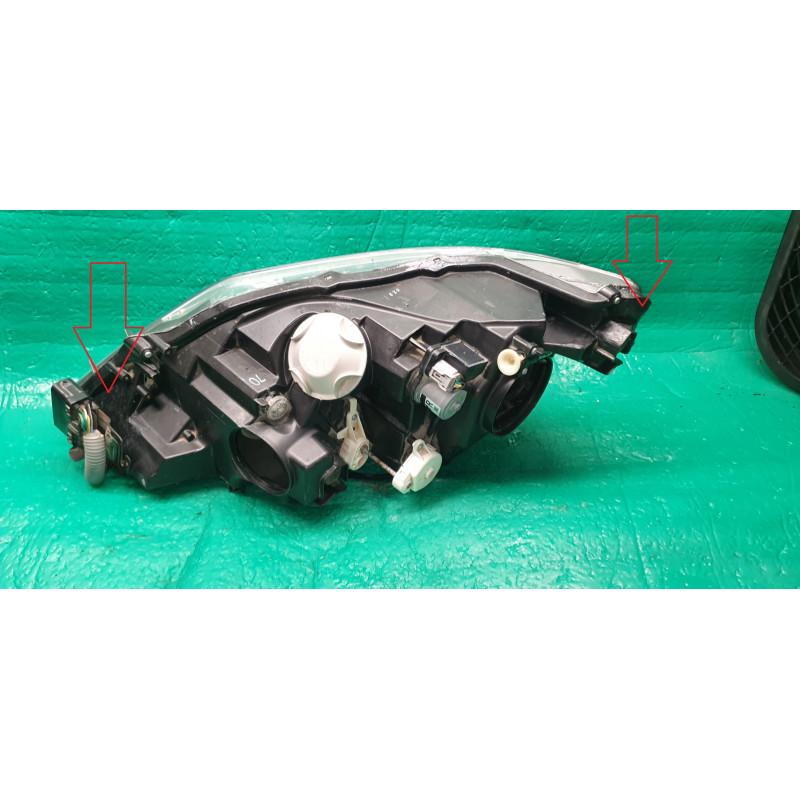 81145-50500 Lexus LS Right Xenon AFS Headlight 2010-2012