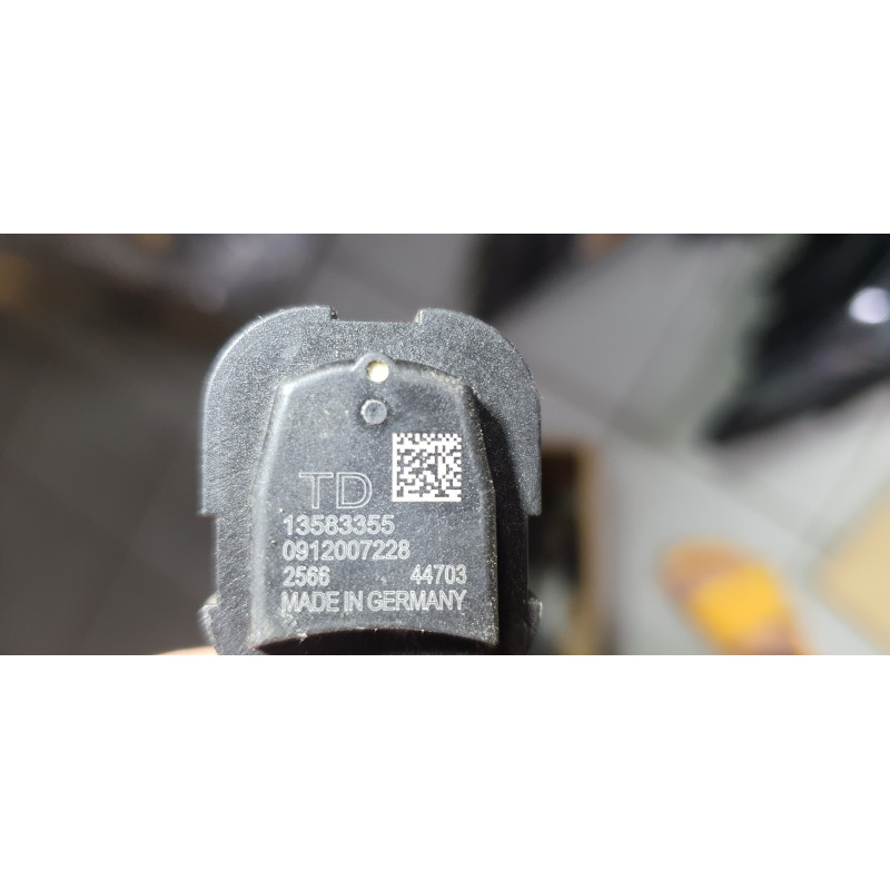 13583355 Cadillac XT4 Front Door Side Impact Collision Sensor 2016-2023
