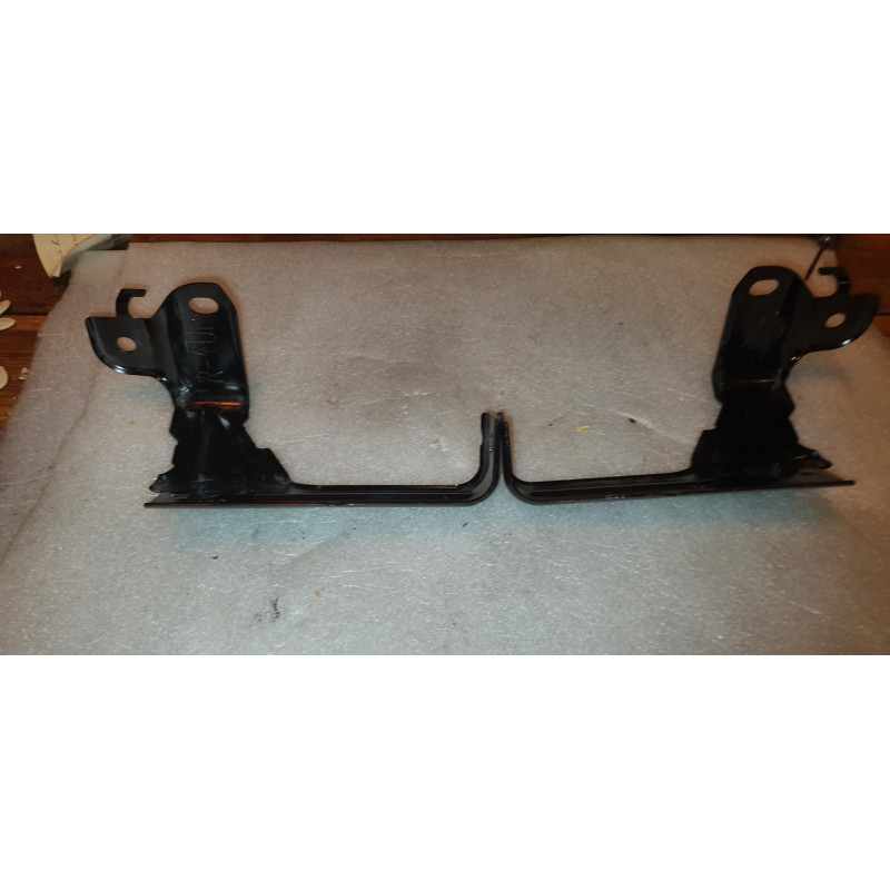 62222EZ40C Nissan Titan Bumper Face Bar Bracket 2016-2020 62223EZ40C