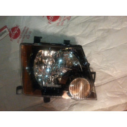Nissan Xterra Right Black Bezel Headlight 2005-2013