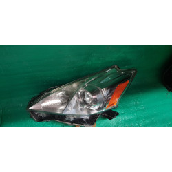 81170-47300 Toyota Prius V Left Halogen Headlight 2012-2014