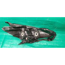 81170-47300 Toyota Prius V Left Halogen Headlight 2012-2014