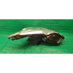 81170-47300 Toyota Prius V Left Halogen Headlight 2012-2014