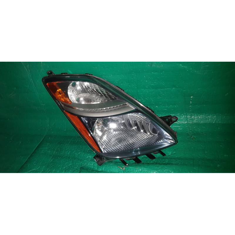 81145-47170 Toyota Prius Right Xenon Headlight 2006-2009