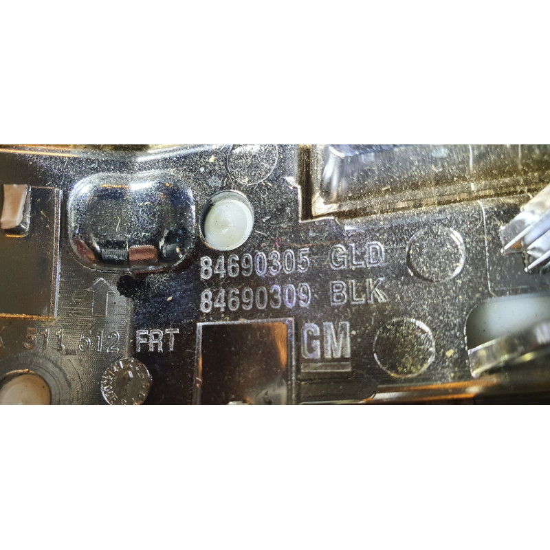 84690305 Chevrolet Camaro Grille Logo Emblem 2014-2024 22831295