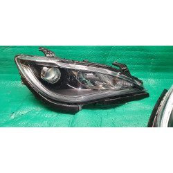 68228946AE Chrysler Pacifica LED/Halogen Headlight Assembly (Right)