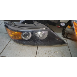 92102-1U000 Kia Sorento Right Halogen Headlight 2011-2013