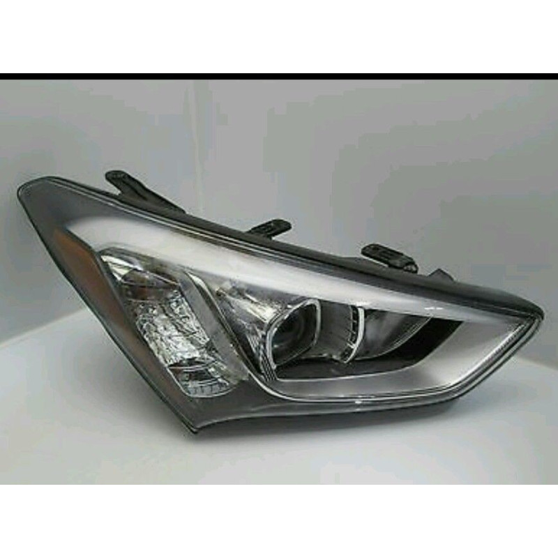Hyundai Santa Fe Right Xenon Headlight 2013-2015