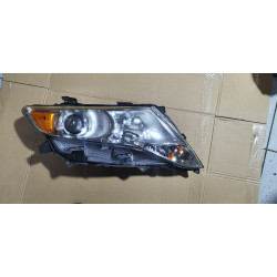 81110-0T020 Toyota Venza Right Halogen Headlight 2009-2012