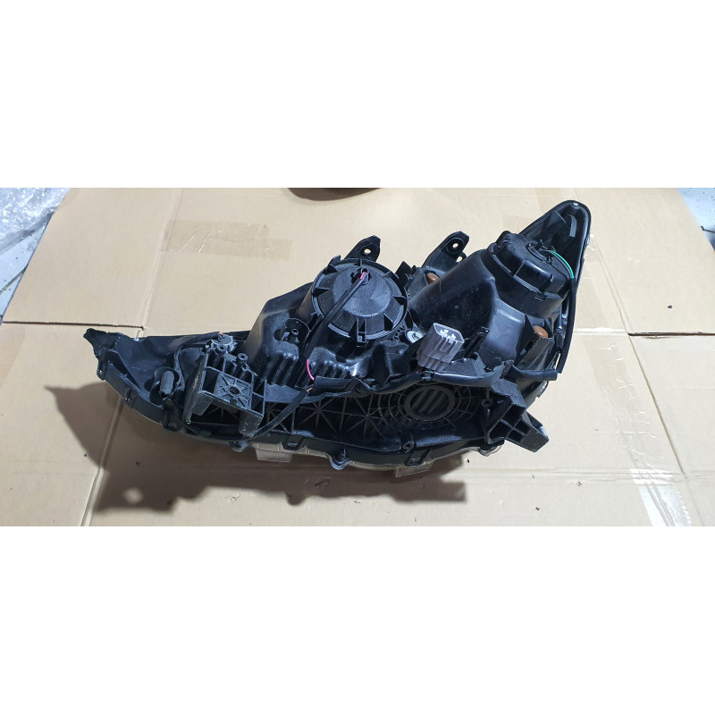 8301C224 Mitsubishi ASX Right Halogen Headlight 2011-2019 8301C896