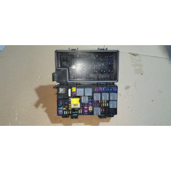 56049720AT Chrysler Town & Country Fuse Box 2008-2010 56049720AV