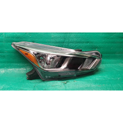 26010-5EE0A Nissan Versa Right Halogen Headlight 2020-2022