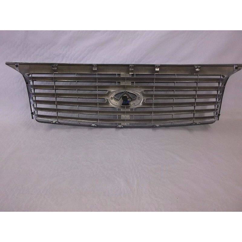 623101LA0A Infiniti QX56 Chrome Grille with Camera 2011-2014