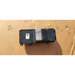 35750-TG7-A312-M1 Honda Pilot Left Door Master Power Window Switch