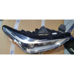 92102-D2000 Hyundai Genesis G90 Right Full LED Headlight 2017-2019