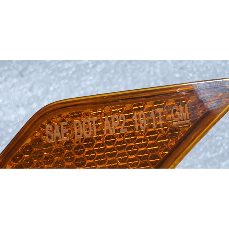 84299173 Chevrolet Blazer Left Side Marker Light Lamp 2019-2024