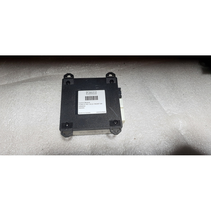 DL3J-19G367-AA Lincoln Navigator Remote Start System Control Module
