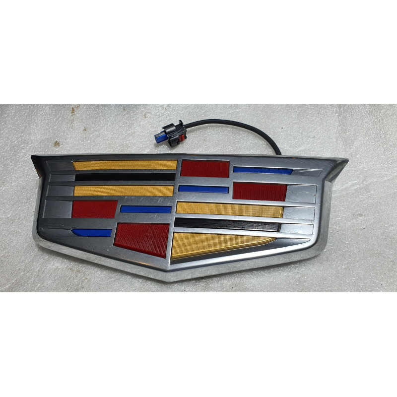 84814035 Cadillac Escalade Rear Liftgate Garage Door Opener Emblem