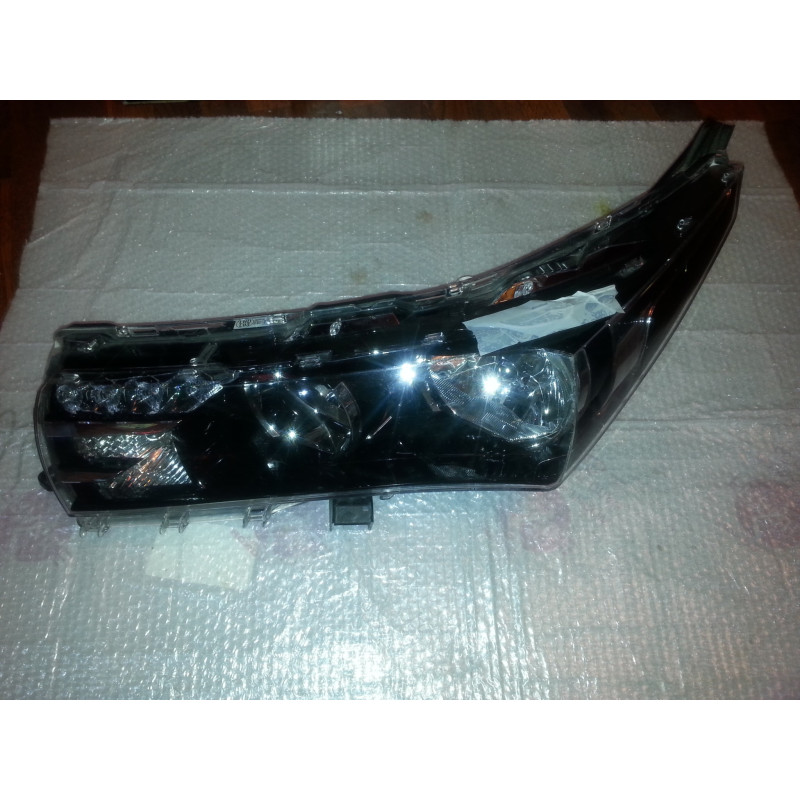 81150-02E71 Toyota Corolla Left LED Headlight 2013-2016
