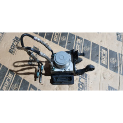 84738977 Cadillac XT5 Front Lower Automatic Transmission Mount 2019-2023